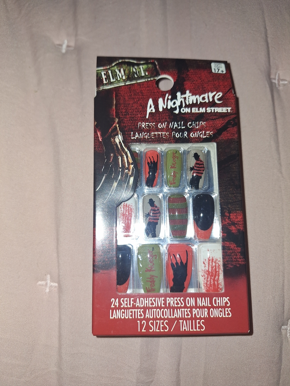 A Nightmare on Elm Street Press-On Nail Chips - Red, Black, Green